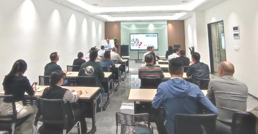 2025年度經(jīng)營計(jì)劃啟動(dòng)大會(huì)勝利召開2